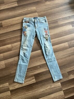 Ermanno Scervino Light Blue Skinny Jeans with Floral Embroidery
